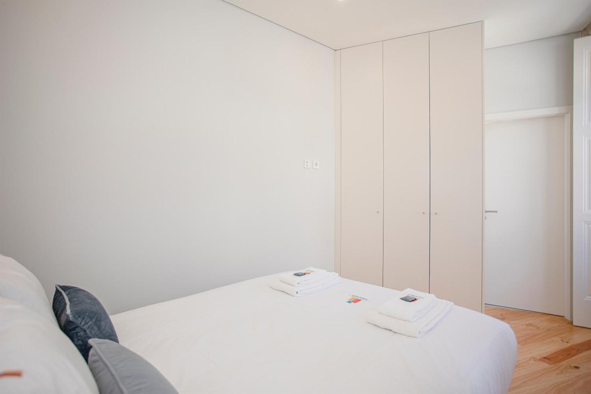 Liiiving In Porto - Aliados Stone Apartment Zewnętrze zdjęcie