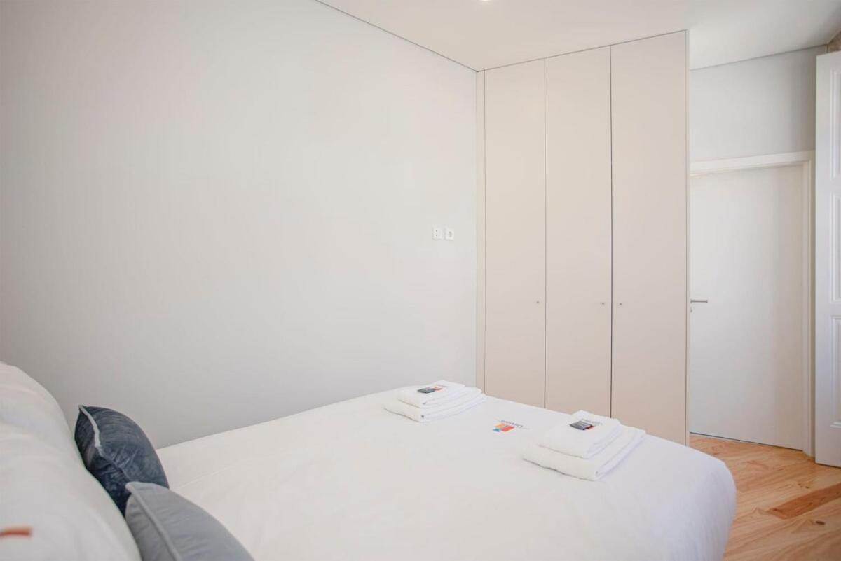 Liiiving In Porto - Aliados Stone Apartment Zewnętrze zdjęcie